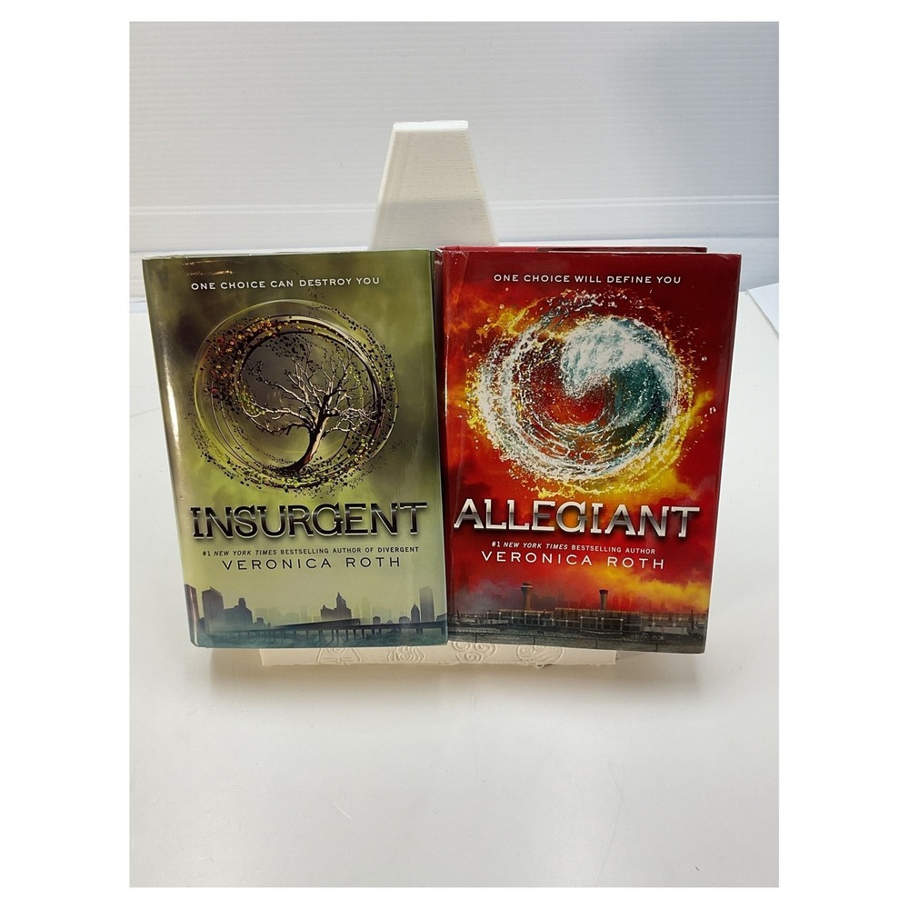 Insurgent and Allegiant Hardcover Book Set by‎ Veronica Roth